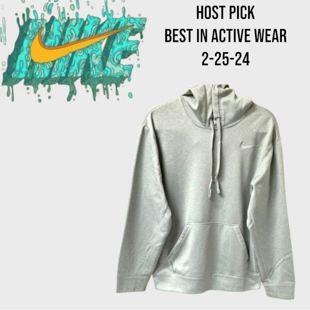 NIKE  Women's Mb Therma Fit fleece Pullover Hoodie.